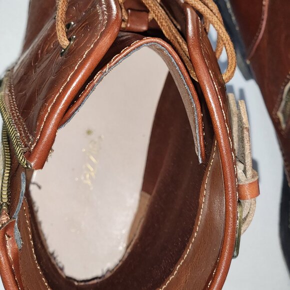 Day Trippin' Flat Booties - Picture 6 of 10